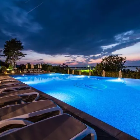 Sunrise - 41,santa Marina, *